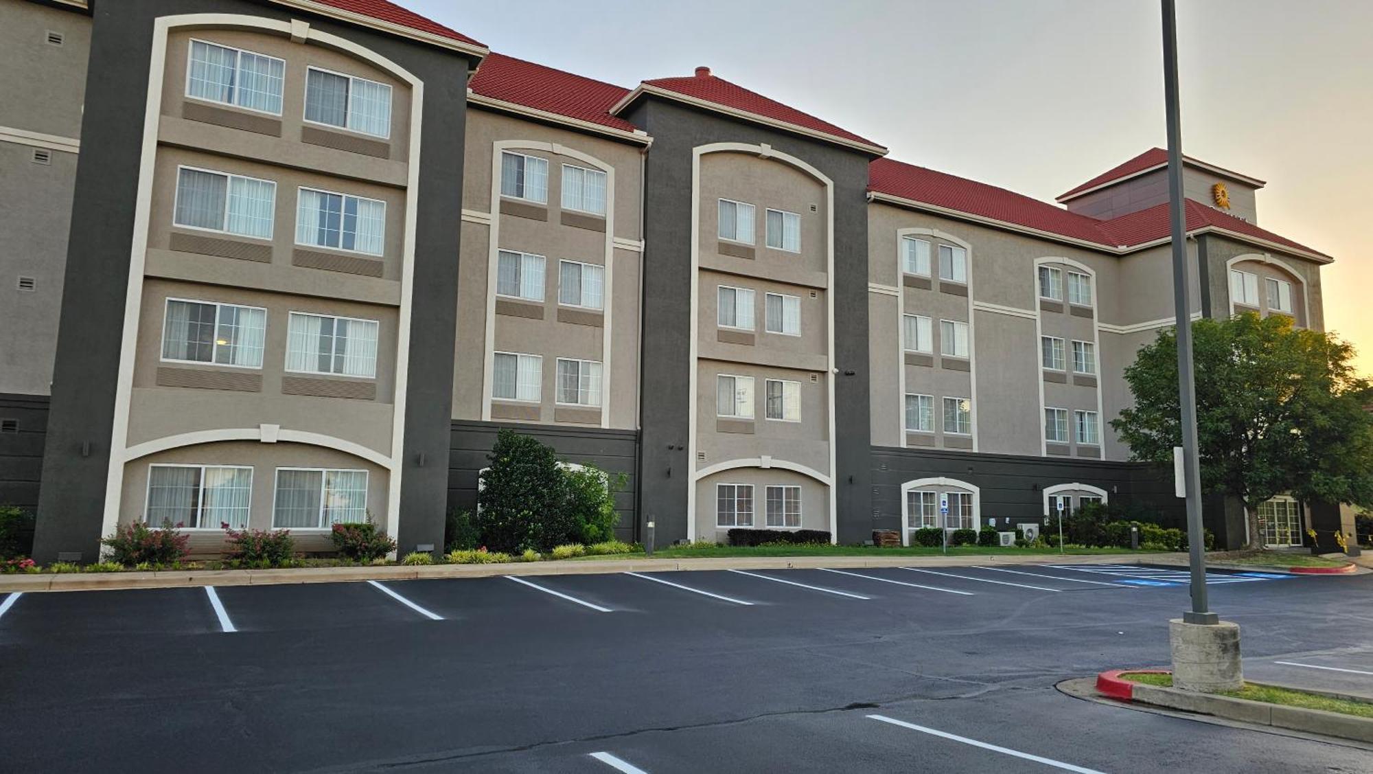 La Quinta By Wyndham Lawton / Fort Sill Extérieur photo